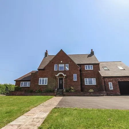 21 Eskdaleside Whitby